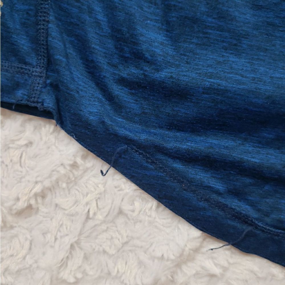 American Eagle 360 extreme flex long sleeve - Picture 4 of 8